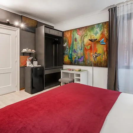 Gasthof Spanish Steps Art Gallery-