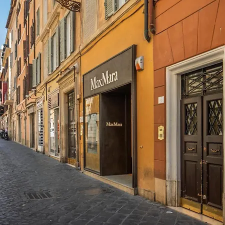 Penzion Spanish Steps Art Gallery- 4*